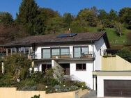 Familienfreundliches Einfamilienhaus in bester Halbhöhenlage von Gernsbach - Gernsbach