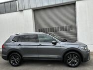 VW Tiguan, 1.5 TSI Allspace Life IQ Light, Jahr 2023 - Kyritz