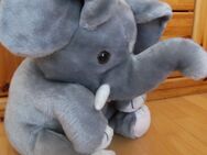 wunderschöner Elefant ~ Plüsch ~ ca 33 cm groß - Usingen