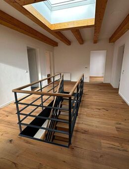 Sofort Einziehen! Exklusiv gebautes Traumhaus für anspruchsvolle Familien mit Einliegerwohnung im EG - Arnstadt