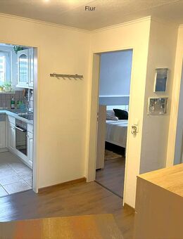 Helle 3-Zimmer-Dachgeschosswohnung, mit Einbauküche & Grillplatz - Gepflegtes Wohnen in Remscheid - Remscheid
