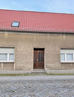 Teilsaniertes Reihenendhaus mit viel Potenzial in Coswig (Anhalt) - Coswig (Anhalt)