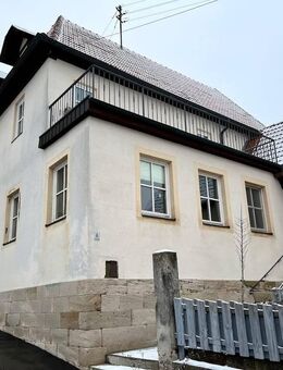 Ehemaliger Kindergarten mit Nebengebäude und großem Garten - Bad Königshofen (Grabfeld)