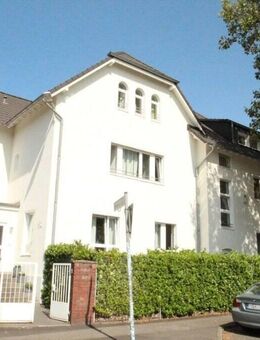 Drei Einheiten - solide vermietet - eine Chance: Kapitalanlage in Bonn - Friesdorf - Bonn