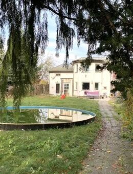 - Reserviert - Haus in 2. Reihe, mit 2 Wohnungen, sehr großem Grund in Oberkrämer - Oberkrämer