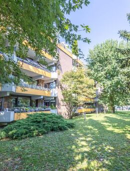 2-Zimmer-Wohnung - Balkon, Hochparterre, Stellplatz - Bonn