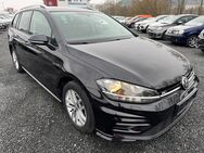 VW Golf Variant, 2.0 TDI Golf VII Comfortline R-Line PDCvo hi Front Light Sitz Massage Abbiegelicht, Jahr 2019 - Boxberg (Baden-Württemberg)