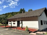 Einfamilienhaus mit Einliegerwohnung, Kamin und Sauna nähe Landstuhl/Ramstein - Obernheim-Kirchenarnbach