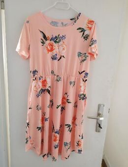Sommerkleid in der Größe M - Mörfelden-Walldorf