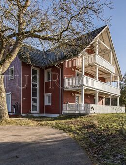 Großzügiges Anwesen in Alleinlage - ideal zur Pferdehaltung - Vilseck