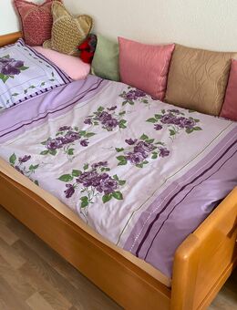 Betten mit Lattenrost und Matratze - Essen