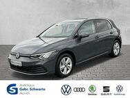 VW Golf, 2.0 TDI VIII Life LM16, Jahr 2021 - Aurich