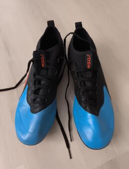 Puma one Fußballschuhe Größe 40 ½ - Bochum