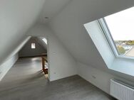 Kernsanierte 3-Zimmer-Dachgeschosswohnung + Galerie - Trossingen