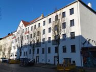 Charmantes Mehrfamilienhaus in Leipzig mit großem Potenzial - Leipzig