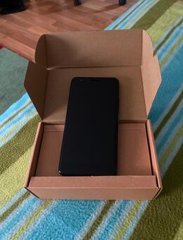 Accu-Chek SmartGuide Reader für die kontinuierliche Glukosemessung. NEU & Orginal verpackt - Köthen (Anhalt) Zentrum