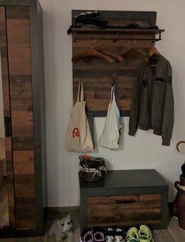Garderobe Gut Erhalten - Kleve (Nordrhein-Westfalen)