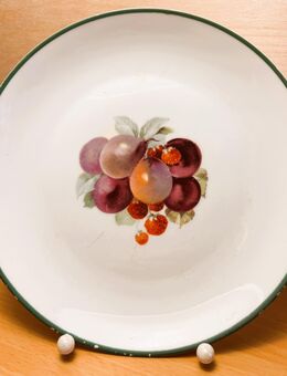 Hutschenreuther - 4 Teller "Obst" ( verm. um 1925 ) - Prien (Chiemsee)