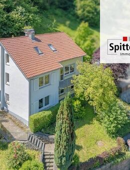 Sehr gepflegtes 3-Familienhaus in schöner Lage zur Eigennutzung oder Anlage zu verkaufen! - Hornberg