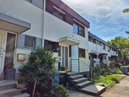 Reihenmittelhaus mit Gestaltungsmöglichkeiten und viel Platz am Stadtrand - Nürnberg