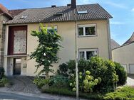 Schönes 2-Familienhaus im Ortskern von Bad Emstal mit Terassengarten zum Märchenwanderweg gelegen! - Bad Emstal