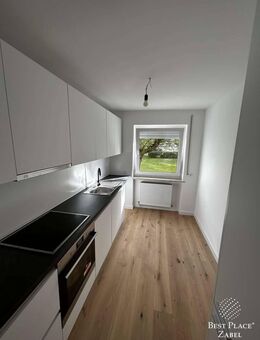 Umfassend sanierte 3-Zimmer-Wohnung in Muenchen-Hadern in naturnaher Lage - München