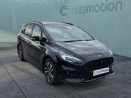 Ford S-Max, 2.5 ST-Line FHEV Winterpaket, Jahr 2022 - München