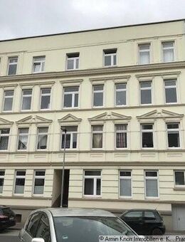 2-Zimmer-Dachgeschosswohnung mit Balkon in Wilhelmshaven, Nähe Kurpark und Innenstadt - Wilhelmshaven