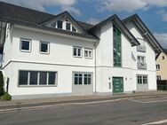Haus in Haus: Moderne, große Eigentumswohnung in Much-Marienfeld - Auch in zwei Wohnungen trennbar! - Much