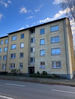 Hier findet jeder seinen Platz: Modernisierte 3,5 Raum Wohnung - Herne