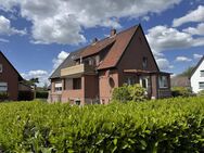 Peine - Rosenthal / Zweifamilienhaus mit Garagen und Nebengebäuden in schöner Lage - Peine