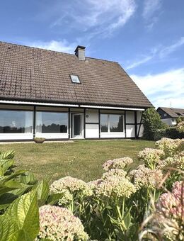 Freistehendes Einfamilienhaus mit großer Halle im Grünen - Ruhiges Wohnen in Ennepetal-Rüggeberg - Ennepetal (Stadt der Kluterhöhle)