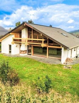 Architektenhaus im Chalet-Stil - Wohntraum mit Potenzial - Spaichingen