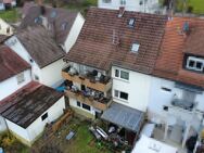 Großzügiges Zweifamilienhaus mit Potenzial in Köngen * Renovierungsprojekt * - Köngen