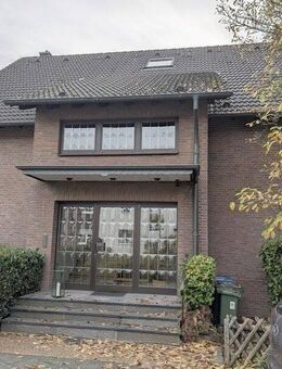 Imposantes und gepflegtes 2-3-Familienhaus mit sehr viel Platz und großem Grundstück in Alstaden - Oberhausen