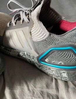 Adidas Ultraboost Millennium – Größe 42 – Top Zustand - Hamburg Altstadt