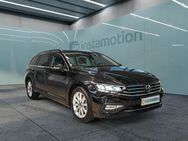 VW Passat Variant, 1.5 TSI Business, Jahr 2024 - München