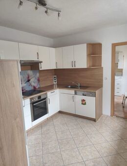 Charmante Doppelhaushälfte mit Einliegerwohnung - Wimmelburg