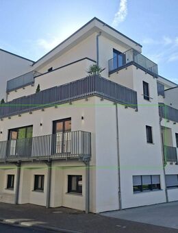 Erstbezug! 3 Zimmer Wohnung, Einbauküche, Tageslichtbad (Badewanne), Gäste WC, Balkon, Stellplatz - Leidersbach