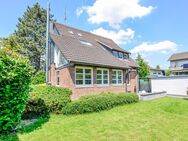 Freihstehendes Einfamilienhaus in Sackgasse * Anbau mit Kamin * Garten * Garage * 227 m² Wohn/Nutzfläche * Einbauküche - Leverkusen