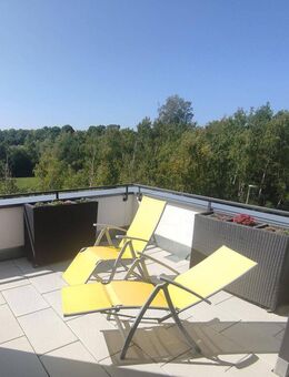 Neuwertiges Luxus-Penthouse mit Parkblick - exklusive Ausstattung, barrierefrei & 2 XL TG-Plätze - Gersthofen