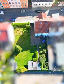 Vielseitig nutzbar - kleines Mehrfamilienhaus in exklusiver Lage - Magdeburg