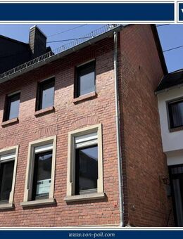 Gemütliches Einfamilienhaus in Idar mit moderner Küche & Garten - Idar-Oberstein