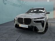 BMW X7, xDrive40d PA-Prof DA-Prof, Jahr 2023 - München