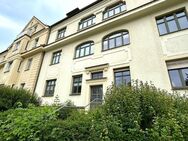 Schöne 2-Raumwohnung mit Balkon, Stellpl. und Tageslichtbad! Nähe HBK! - Zwickau