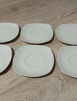 6x Untertassen – weißes Porzellan, eckig abgerundet, zeitlos - Hamburg