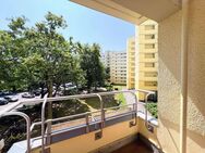Sofort BEZUGSFREIE 2-Zi.-Whg. + Sonnen-Loggia + EBK + Lift + modernisiert in REINICKENDORF - Berlin