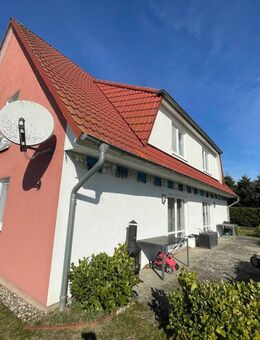 Gepflegte Doppelhaushälfte im Herzen von Neverin - Neverin