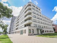 Urban wohnen mitten in Frankfurt! Großzügige 3-Zi-Wohnung mit Terrasse und Loggia! - Frankfurt (Main)