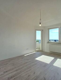 Hier wird umgebaut! Sanierte 3-Zimmer-Wohnung mit Balkon - Minden (Nordrhein-Westfalen)